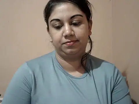bellachow10 online show from July 2026 07:45:01 PM