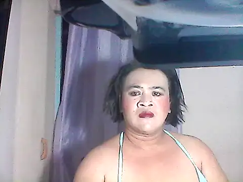 Snapshot of SinfulAVATS4U chatting on September 2025 07:48:01 PM SinfulAVATS4U online show from September 2025 07:48:01 PM