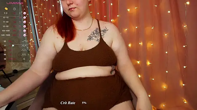 Snapshot of Mia_Bows chatting on June 2026 02:36:02 AM Mia Bows online show from June 2026 02:36:02 AM