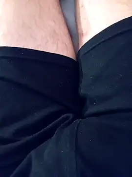 Snapshot of mickzizi chatting on January 2025 08:41:01 AM mickzizi online show from January 2025 08:41:01 AM