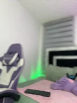 Snapshot of sophie_cute66 chatting on November 2025 06:46:01 AM sophie cute66 online show from November 2025 06:46:01 AM