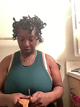 markquanna online show from April 2026 09:45:01 PM