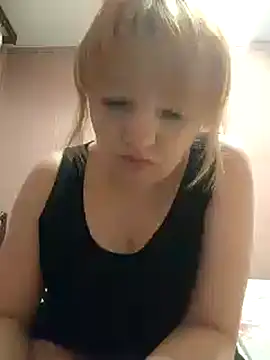 Snapshot of stefanyharper16 chatting on March 2025 04:31:02 PM stefanyharper16 online show from March 2025 04:31:02 PM