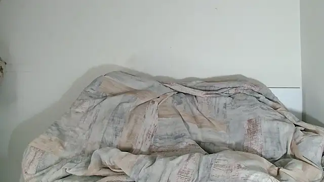 Snapshot of bonbonitaa chatting on November 2025 10:24:01 PM bonbonitaa online show from November 2025 10:24:01 PM