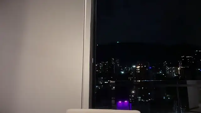 romeolovedark online show from October 2025 11:35:01 PM