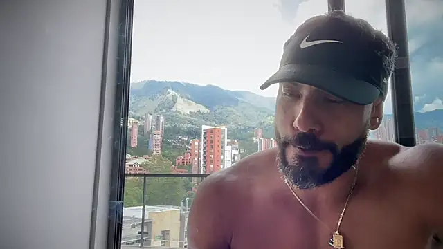 romeolovedark online show from October 2025 05:55:02 PM