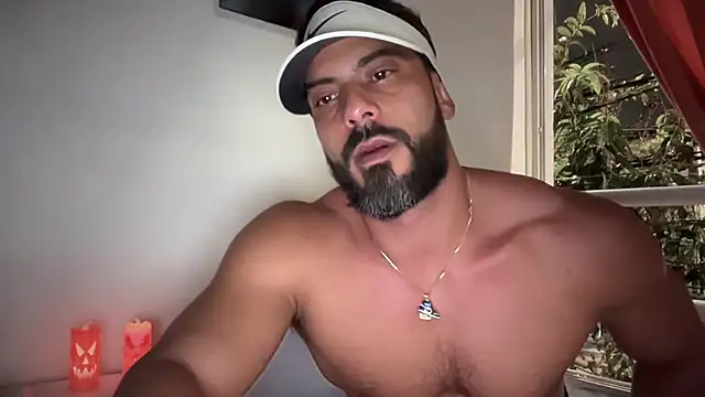 romeolovedark online show from November 2025 12:00:01 AM