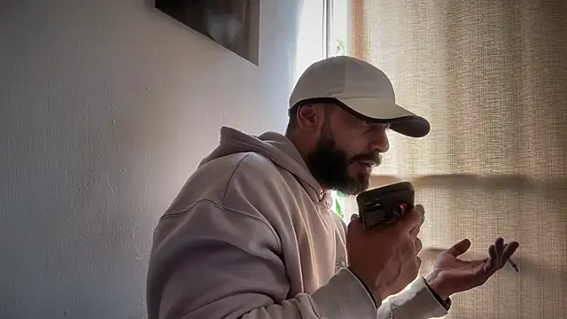 romeolovedark online show from March 2026 08:59:01 PM