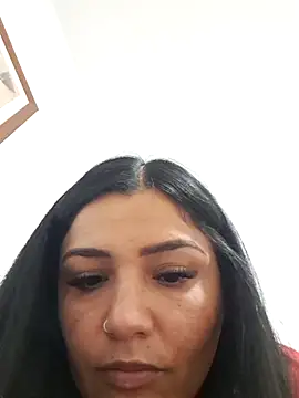 laura dirtyhot online show from December 2024 05:15:02 PM