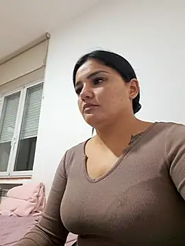 laura dirtyhot online show from January 2025 09:28:02 PM