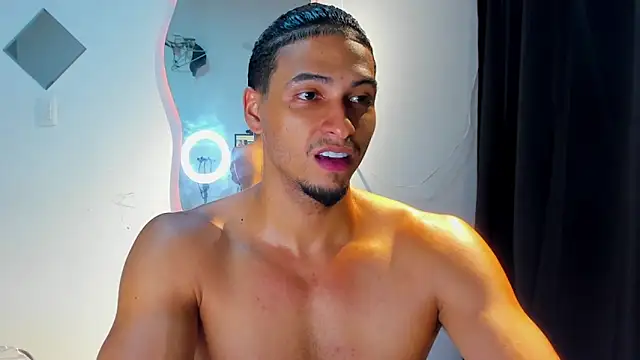 Snapshot of Kris_Khalifa69 chatting on September 2025 03:05:01 AM Kris Khalifa69 online show from September 2025 03:05:01 AM