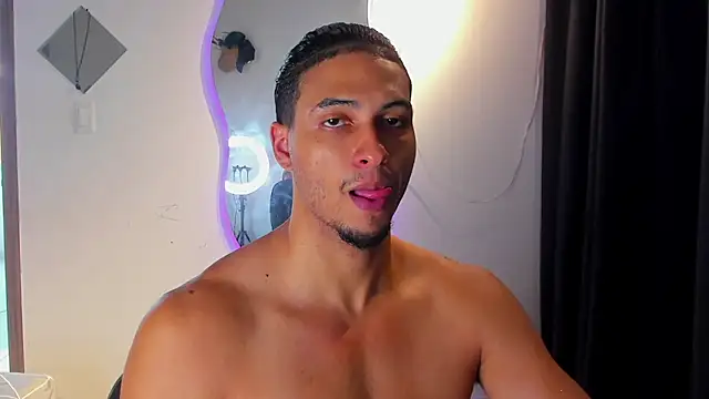 Snapshot of Kris_Khalifa69 chatting on September 2025 08:09:01 PM Kris Khalifa69 online show from September 2025 08:09:01 PM