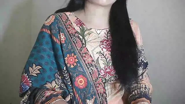 Chanchal--Navya online show from February 2025 01:43:02 PM