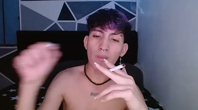 Snapshot of littlextreme chatting on January 2025 07:16:02 AM littlextreme online show from January 2025 07:16:02 AM