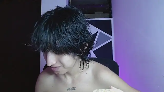 littlextreme online show from April 2026 03:23:02 AM