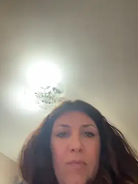 DaisyVibesss online show from March 2026 08:15:01 AM