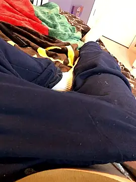 Hugetings online show from December 2024 09:13:02 PM