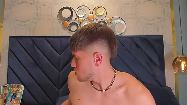 SebastianMaximoff online show from January 2025 12:16:02 PM