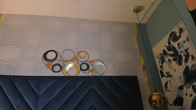 SebastianMaximoff online show from January 2025 12:06:01 PM