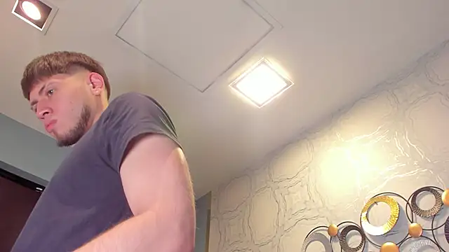 SebastianMaximoff online show from September 2025 12:05:01 PM