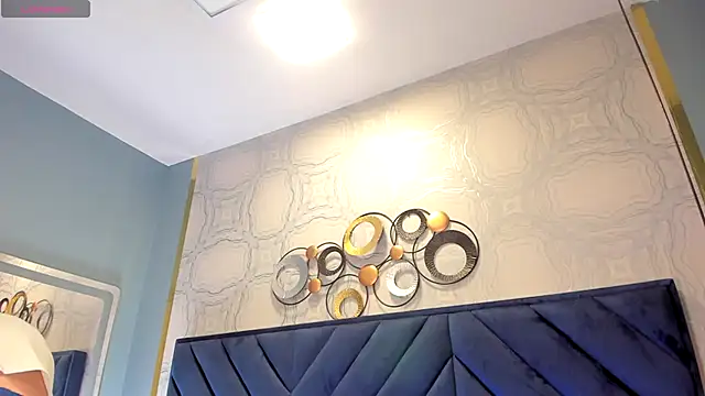 SebastianMaximoff online show from September 2025 12:18:02 PM