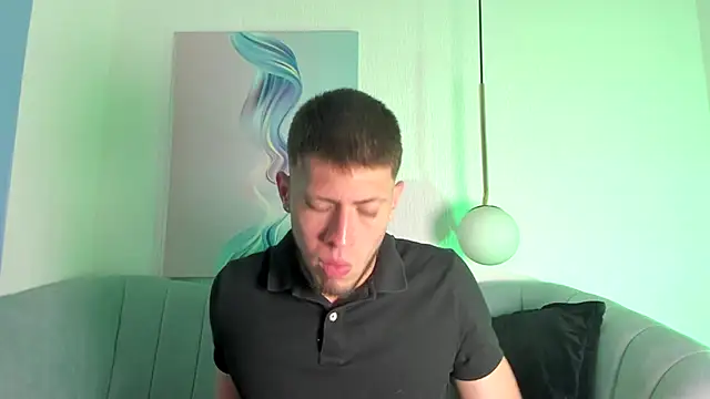 SebastianMaximoff online show from September 2025 08:03:01 PM