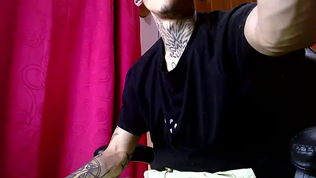 Snapshot of Allan_Keller chatting on October 2025 06:37:01 AM Allan Keller online show from October 2025 06:37:01 AM