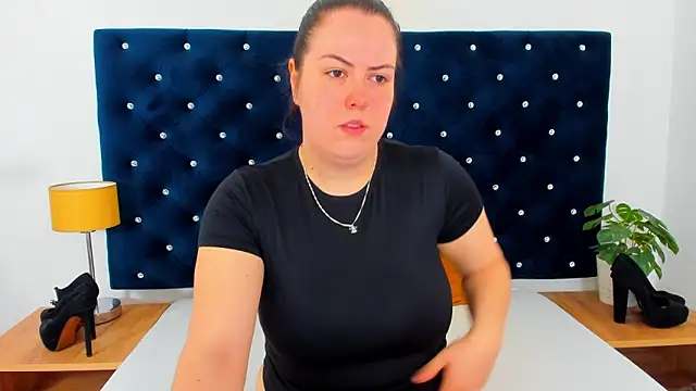 EvaLick online show from March 2026 07:14:02 AM