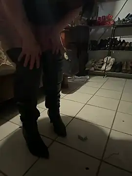 Cataleia21 online show from February 2026 04:03:02 PM