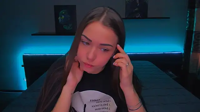 AlexaBarkley online show from December 2024 03:14:02 AM