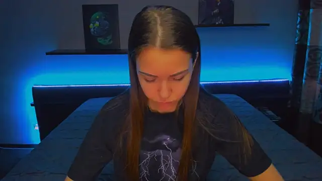 AlexaBarkley online show from December 2024 03:01:02 AM