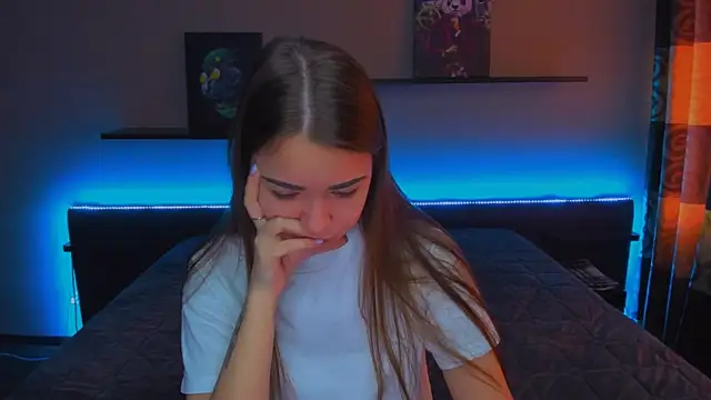 AlexaBarkley online show from March 2025 03:16:01 AM