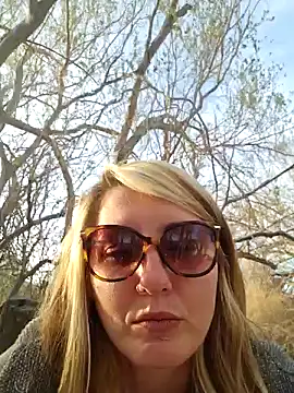 SheIsSomething online show from January 2025 12:25:01 AM