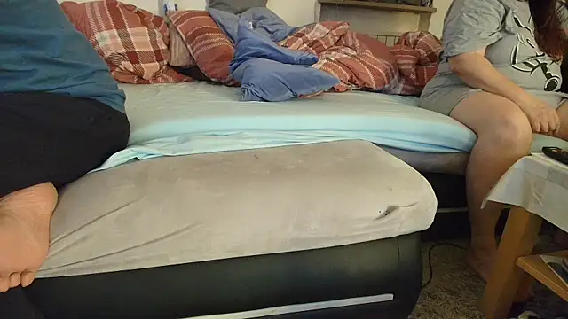 Snapshot of HotBiPaar chatting on March 2025 10:00:02 PM HotBiPaar online show from March 2025 10:00:02 PM