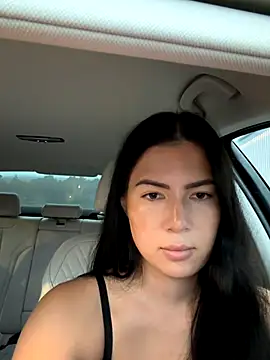 clairewntr online show from October 2025 04:39:01 PM