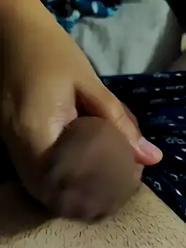 Snapshot of LovlyAnnie chatting on September 2025 05:02:01 PM LovlyAnnie online show from September 2025 05:02:01 PM