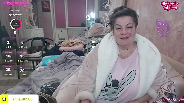 femme fatale1 online show from October 2025 06:01:01 PM