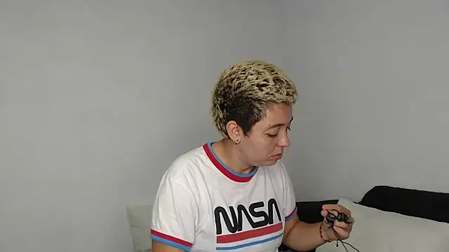 kathy luisa online show from March 2026 01:12:01 AM