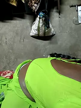 Arti032 online show from February 2026 05:52:01 PM