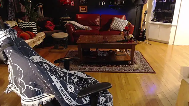 Snapshot of gothstripper chatting on February 2025 01:34:01 AM gothstripper online show from February 2025 01:34:01 AM