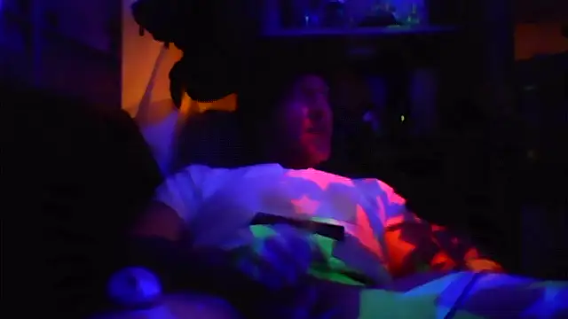 Snapshot of CAMINCHANCE chatting on February 2026 05:43:02 PM CAMINCHANCE online show from February 2026 05:43:02 PM