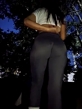 Yuky ta online show from March 2025 11:38:02 PM