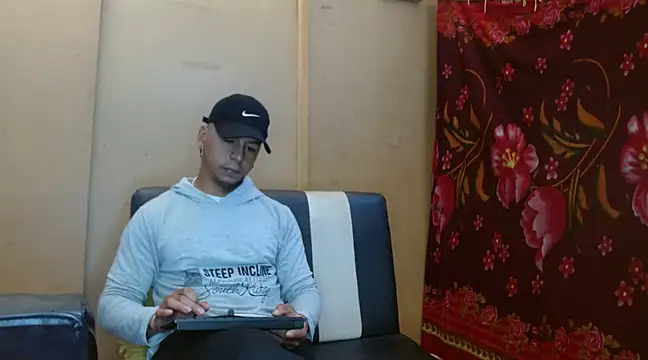 Black hot266 online show from December 2024 01:45:01 PM