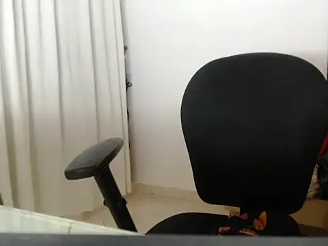 Snapshot of mariecam420 chatting on November 2025 03:27:01 AM mariecam420 online show from November 2025 03:27:01 AM