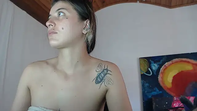 Snapshot of mariecam420 chatting on November 2025 04:17:01 PM mariecam420 online show from November 2025 04:17:01 PM