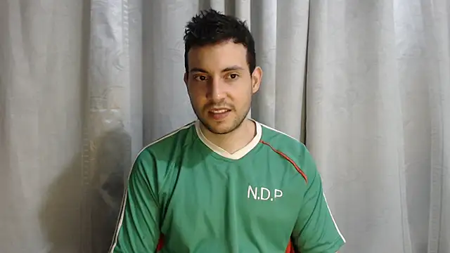 Snapshot of Armando_2002 chatting on March 2025 03:48:01 AM Armando 2002 online show from March 2025 03:48:01 AM