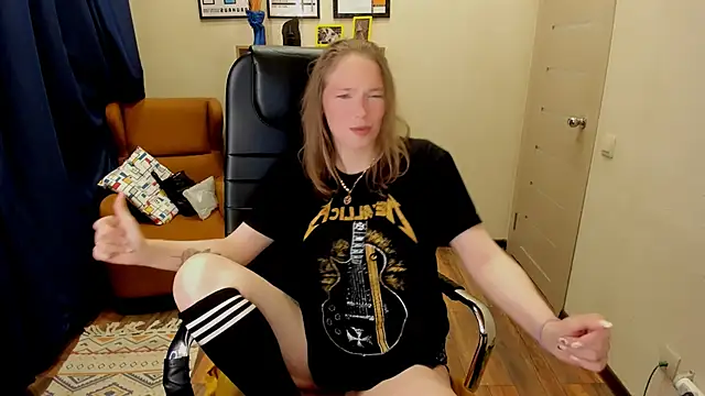  fiona Love online show from May 2026 07:34:02 PM