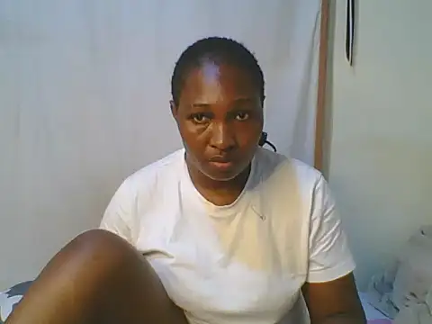 Snapshot of cute_lavenda chatting on May 2026 01:33:01 AM cute lavenda online show from May 2026 01:33:01 AM
