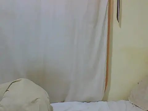 Snapshot of cute_lavenda chatting on May 2026 08:44:02 AM cute lavenda online show from May 2026 08:44:02 AM