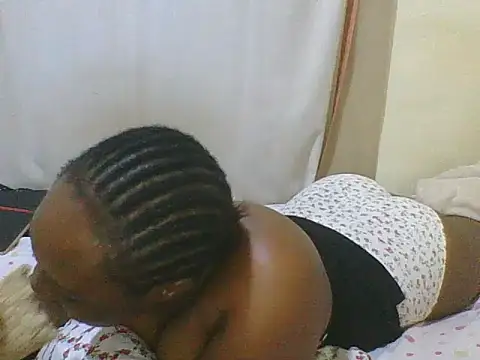 Snapshot of cute_lavenda chatting on June 2026 06:52:02 AM cute lavenda online show from June 2026 06:52:02 AM
